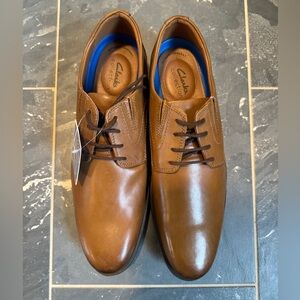 Clarks Whiddon Cap - 13 - NWT - Tan